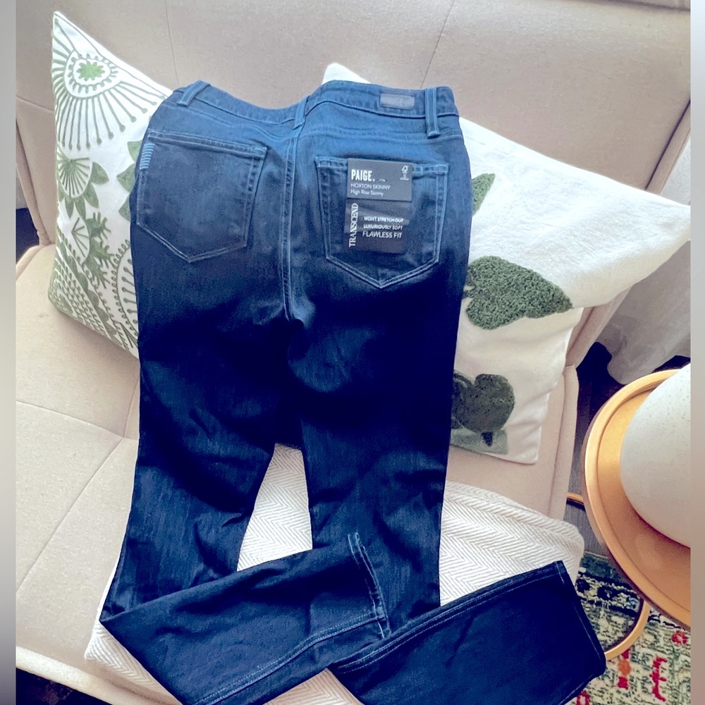 Paige Hoxton Skinny Dark wash Skinny Jean Size 25